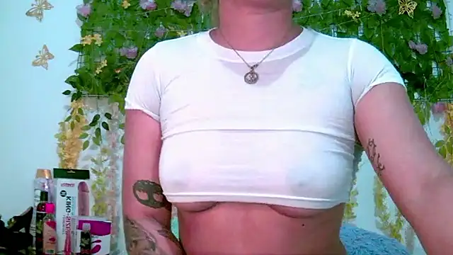 Crysrus Chat XXX live