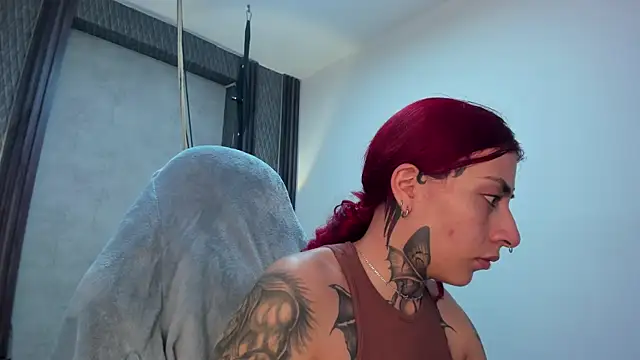selene_red_'s Live XXX Chat