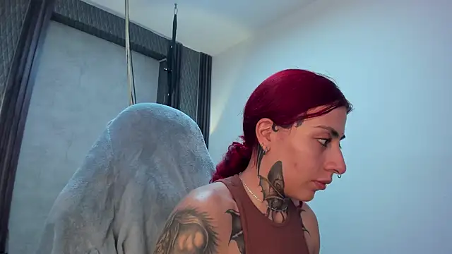selene_red_'s Live XXX Chat