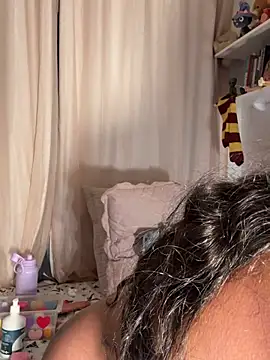 Kaiisa_ – Naživo XXX chat