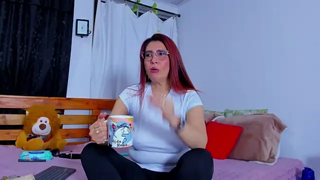 Perla_Franco's Webcam Show