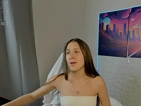 Xenia_paradise 即時 XXX 聊天