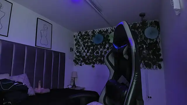 Kitty_Gang 现场XXX聊天