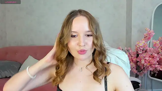 دردشة Emmaa_Kimm الجنسية المباشرة