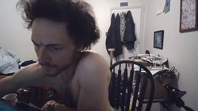 JohnnyMoves Show in webcam