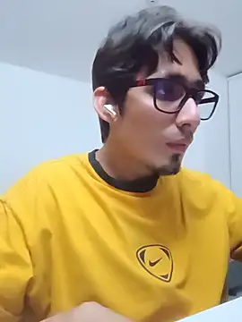 Show modela SrIncognito666 na web-kameri