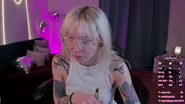 Chat XXX en directo de tattoo_art_baby