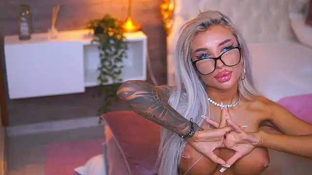Czat XXX na żywo – Juicy_Jessye