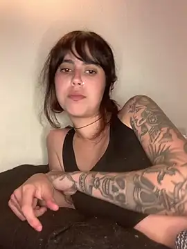 ninapellegrini17 라이브 XXX 채팅