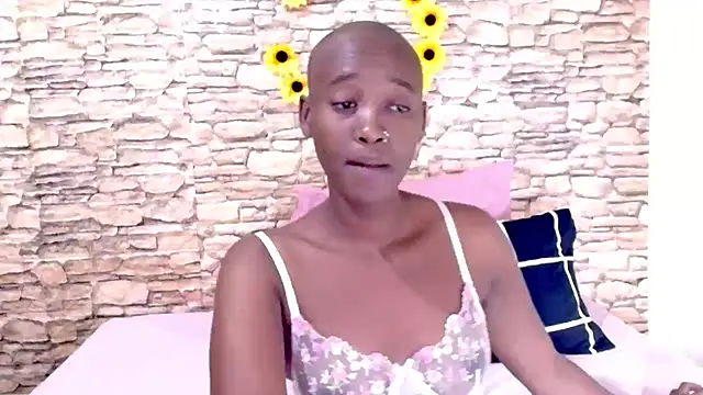 Chat XXX en directo de EbonyOlive69