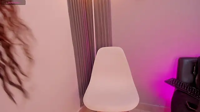 Онлайн чат XXX mini_doll7