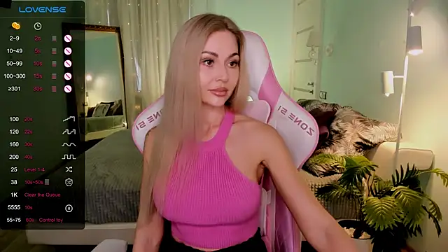 AdeleRoberts – Naživo XXX chat