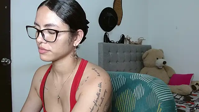 Chat +18 de Sexy_Lia_ ao vivo