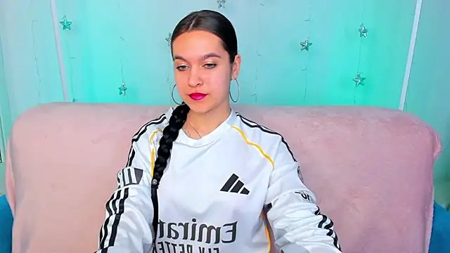 AishaTempt live XXX chat