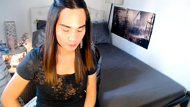 NinaDOM4CUM – Kamerová šou