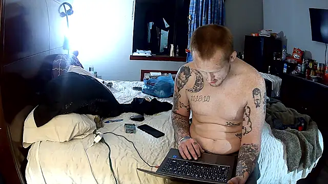 Lovemcurvy69's Live XXX Chat