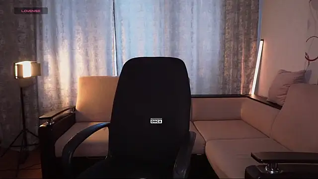 Czat XXX na żywo – Hoot_owl_cb