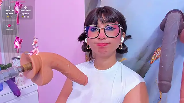 linda_sofi__ লাইভ XXX চ্যাট