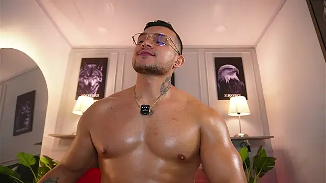Marco_Vega Chat XXX live