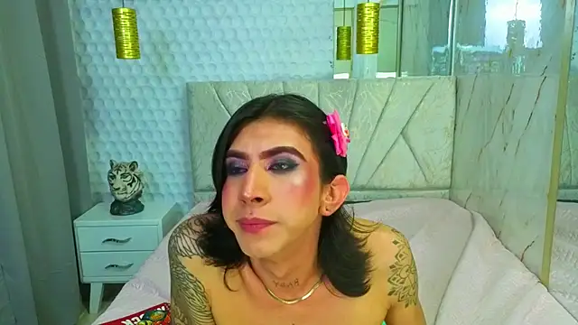 Pokazy przed kamerką – MissScarlett_