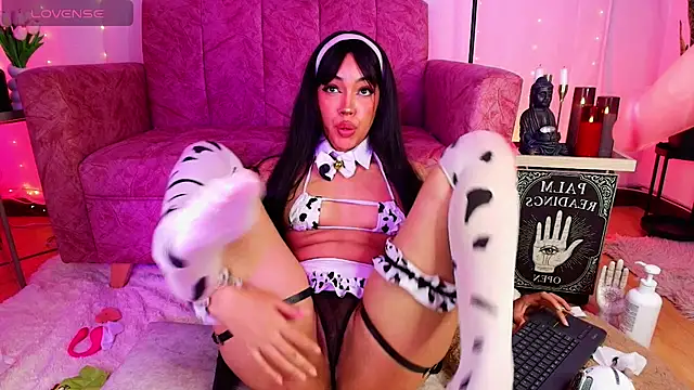 Sara_JhonsonのライブXXXチャット