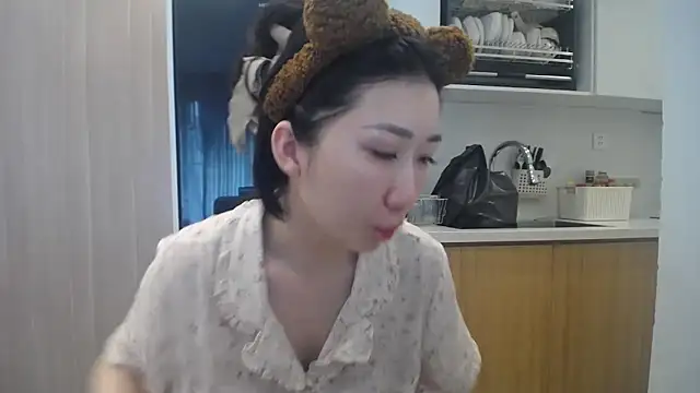 Chat XXX ao vivo de Asiagirll