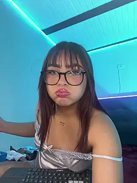Chat +18 de pao_foxxie ao vivo