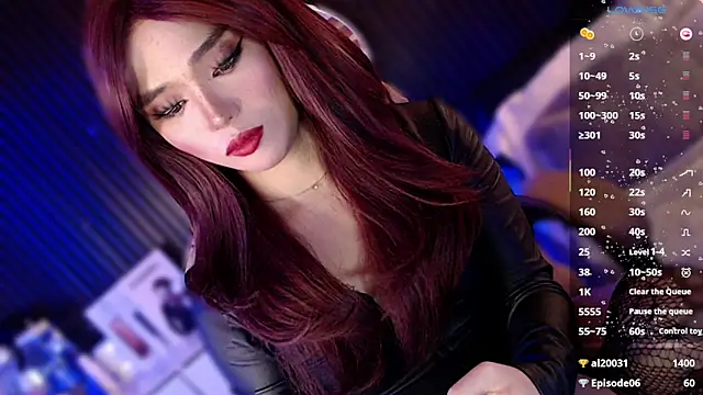 Ultimate_Charm Webcam show