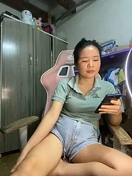 Ivy_Trix2 라이브 XXX 채팅