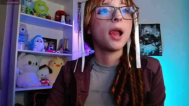 CelesteAyase élő XXX-chatje