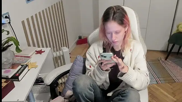 Silly__Millyn Live XXX chat