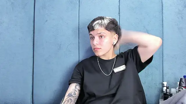 Megan_Thompson_'s Live XXX Chat