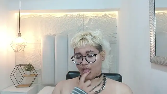 Chatroom XXX en direct de Echypyon_
