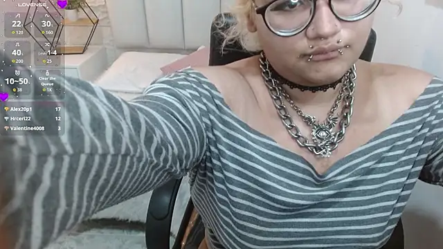 Echypyon_ Live XXX-chat