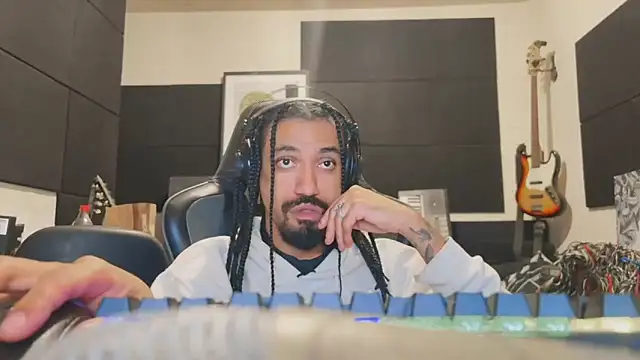 دردشة FavelaDaddyCum الجنسية المباشرة