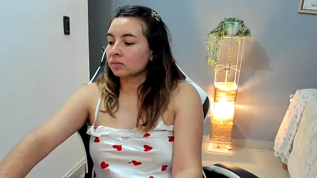 Chatroom XXX en direct de __Emma__11__Lecat_