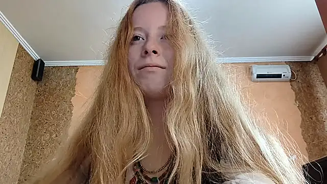 Chat XXX en directo de KateVibe_01