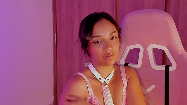 MelanyOconner Live XXX-chat