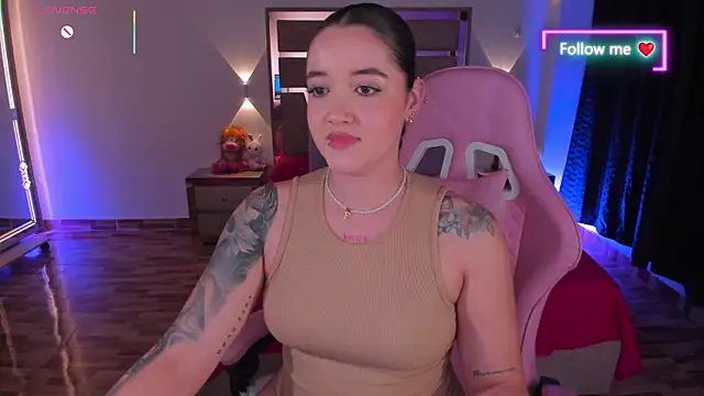 lunaarose live XXX chat