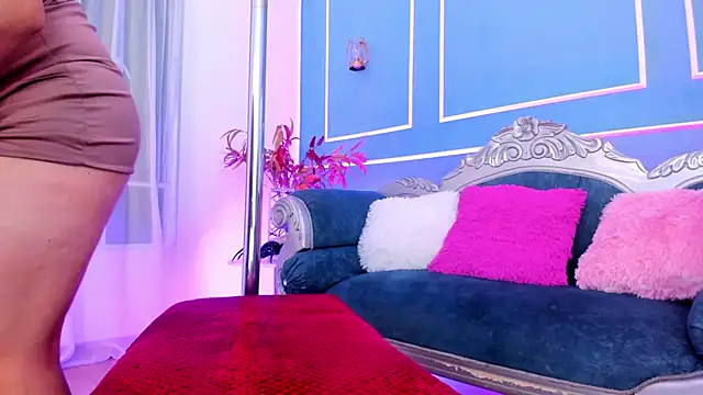 Chat XXX en directo de TaraTaylorr