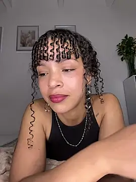 Yasmin777_ Live XXX-Chat