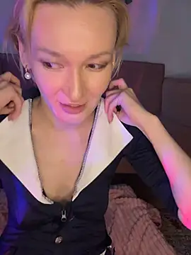 Živý XXX chat UmaBlossom