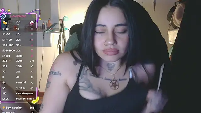 Živý XXX chat val_bardot