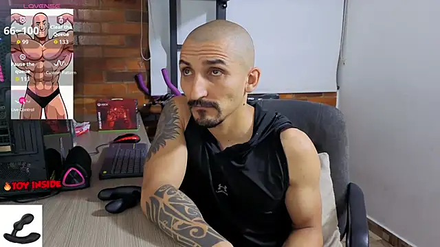 Chat XXX Live Marck_Muscle
