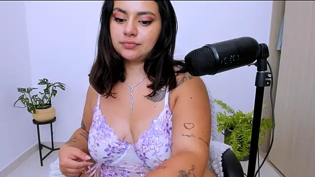 susy_angel Obrolan Langsung XXX
