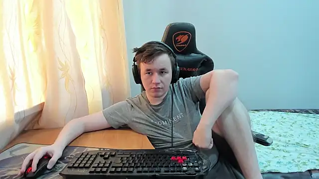 iliaskrislove Show in webcam