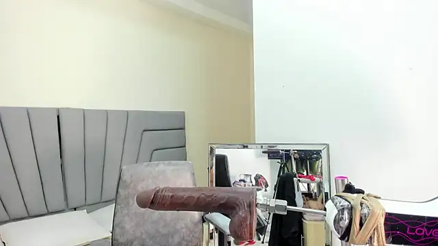 Angie_Will: απευθείας συνομιλία ΧΧΧ