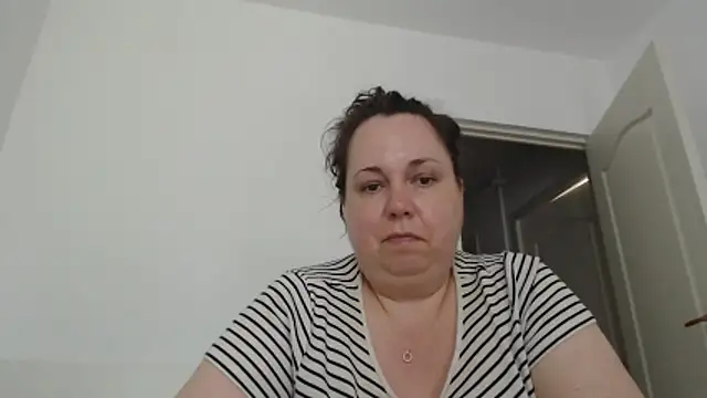 WendyRhoades 라이브 XXX 채팅