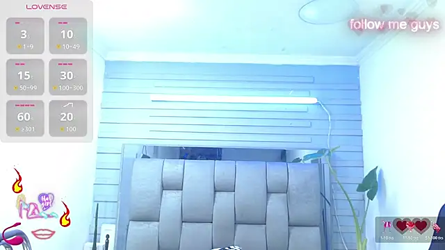 Chat +18 de evelin_zaens ao vivo