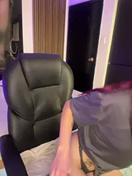 XXX chat uživo modela Red_kytty6